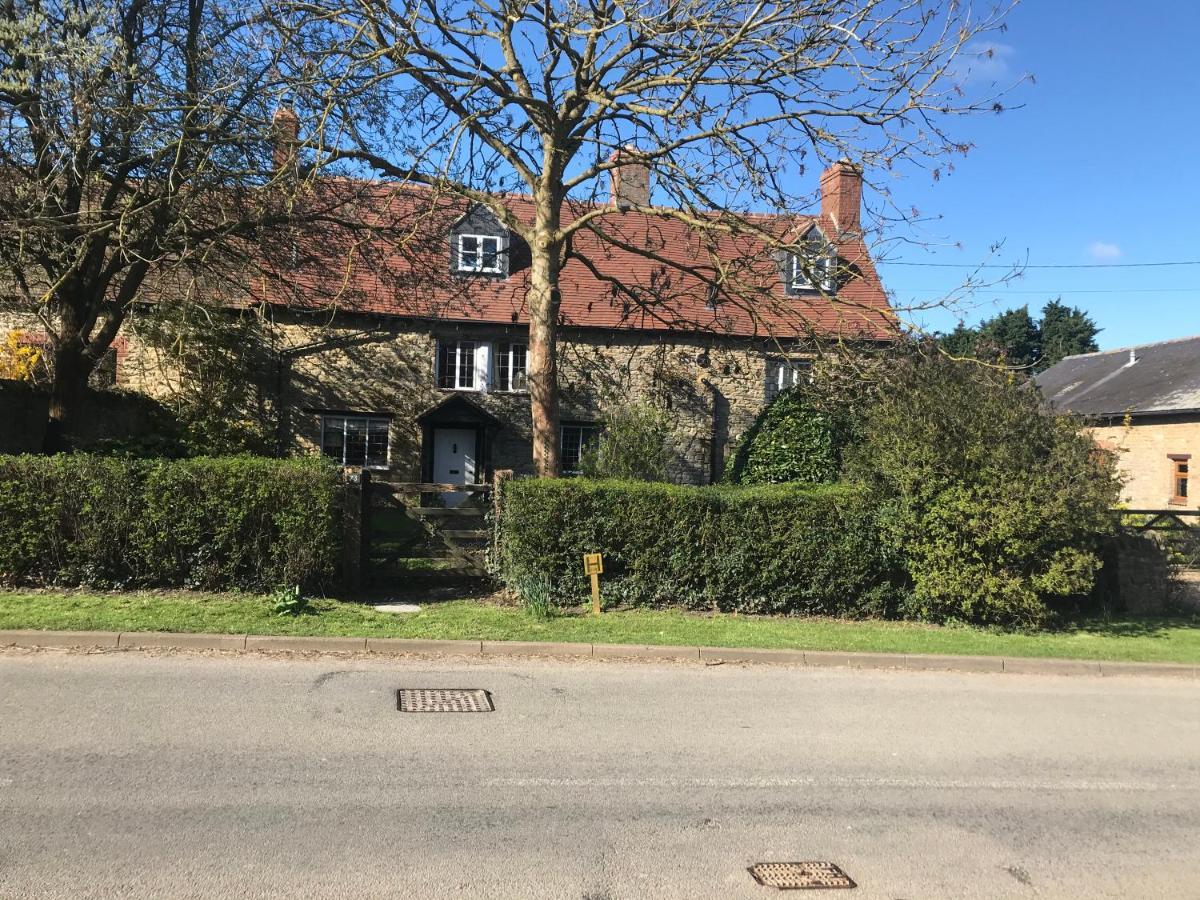 The Old Farmhouse 米尔顿凯恩斯 外观 照片